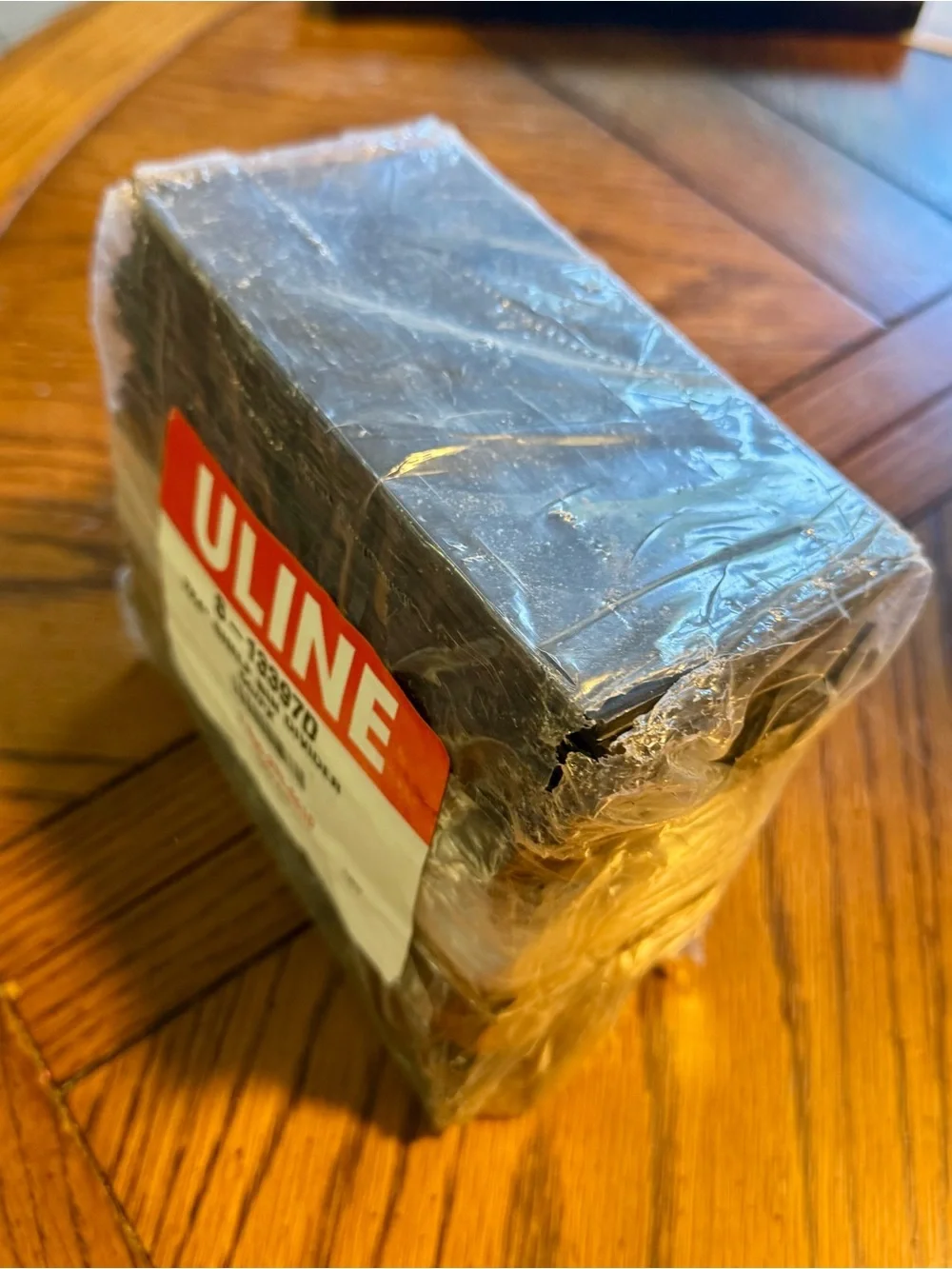 ULINE Black 7x4